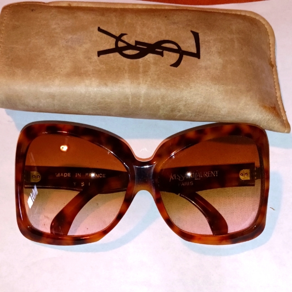 Vintage 100%Authentic Genuine YSL Sunglasses(non prescript)